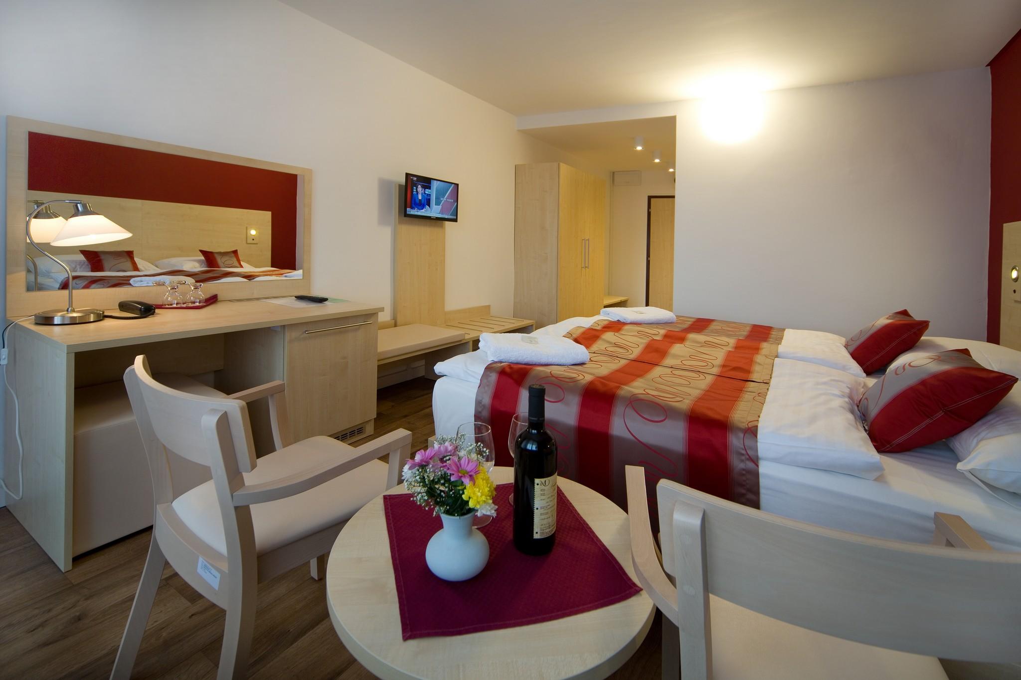 Hotel Krystal Prague Extérieur photo